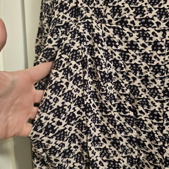 🌟7/25$ ZARA WOMAN  Bell Sleeve Open Back Romper - Picture 6 of 10